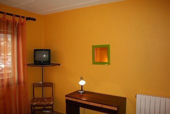 Motel Au Gros Pre Delémont Стая снимка